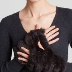 La Fiorentina Genuine Rabbit Fur Fingerless Mittens